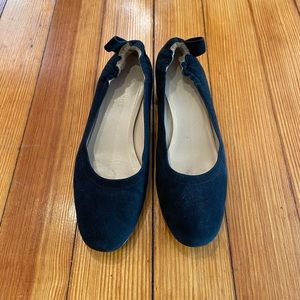 Everlane All Day Heel Black Suede Size 7